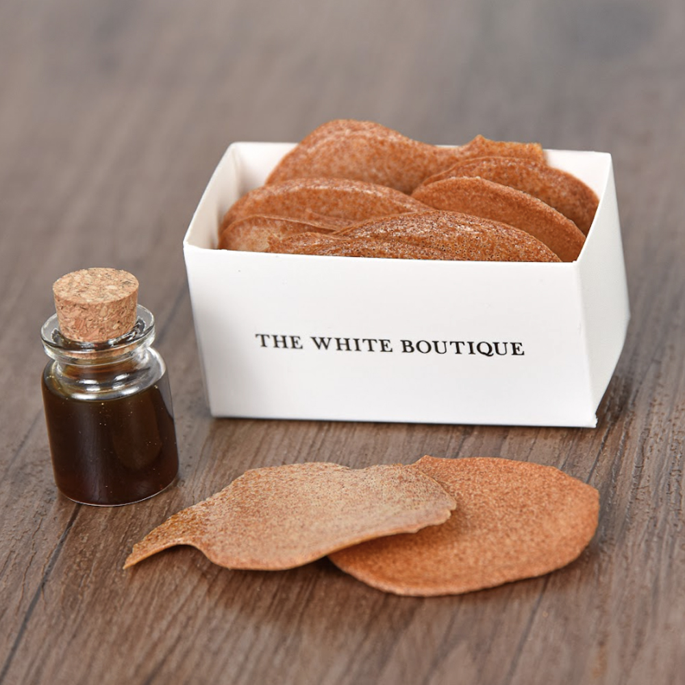 Luqaimat Chips with Date Syrup - Image 2